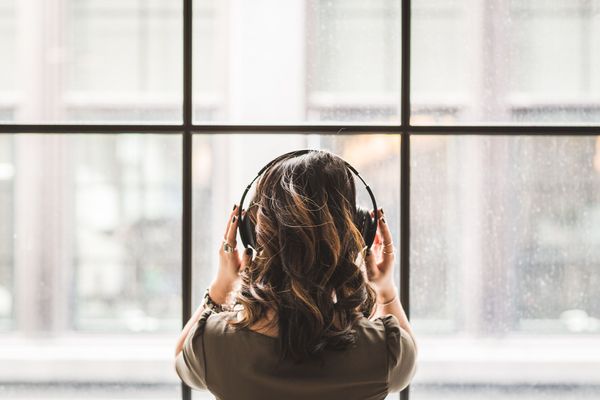 Wie du Musik gezielt gegen Stress nutzt